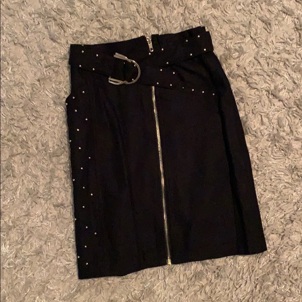 Black skirt